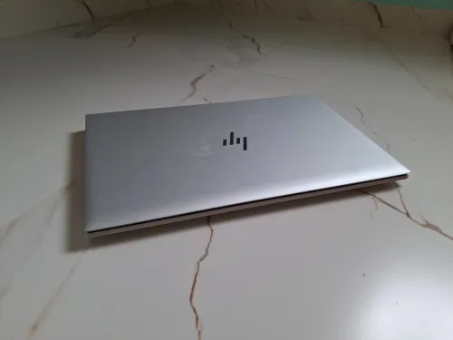 HP EliteBook 840 G7 - i5 10ème génération / 16 Go RAM / 512 Go SSD (État correct)