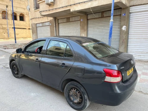 Toyota Yarise 2008 