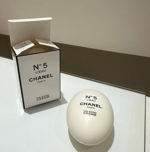 Crème à main Chanel n5
