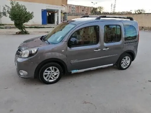 Renault Kangoo 2017 adventure