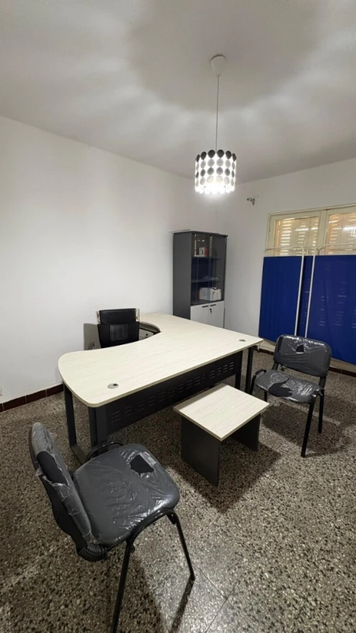Pack bureau chaises et armoire