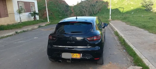 Renault Clio 4 2015 Seventeen