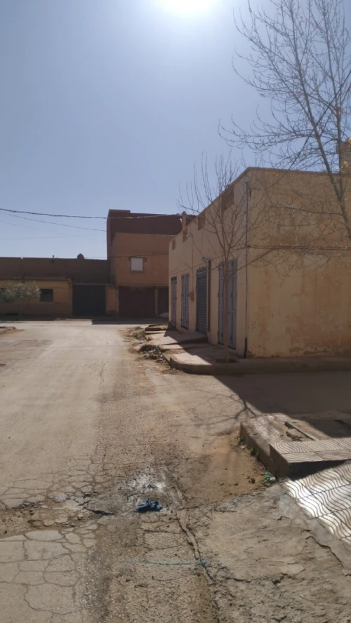 Location Local Naâma Mecheria