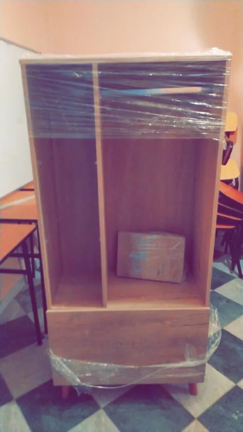 Banque Bébé armoire plus matla
