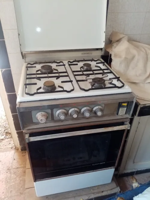 Réfrigérateur, TV, congélateur