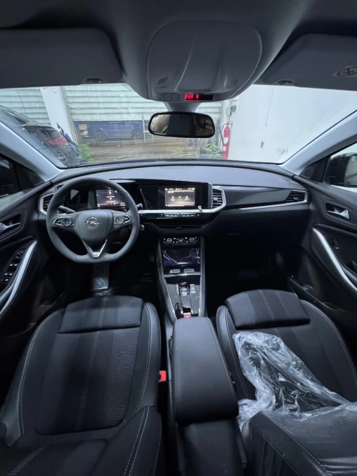 Opel GrandLand 2025 Fole