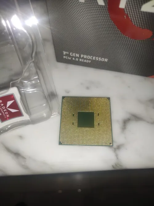 ASUS GTX 1650 SUPER + RYZEN R3 3100