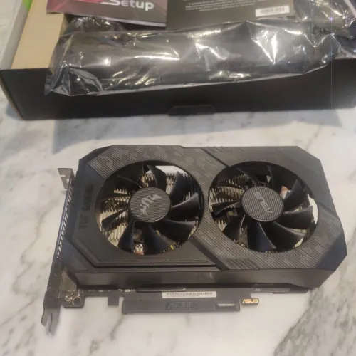 ASUS GTX 1650 SUPER + RYZEN R3 3100