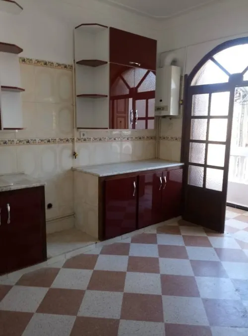 Location Appartement Niveau de villa F3 Alger Draria