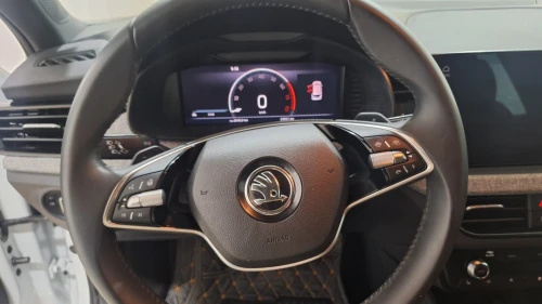Skoda Kamiq 2024 PANO LED ACC