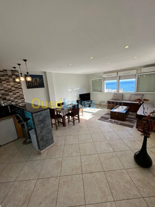 Location vacances Appartement F2 Alger Rais hamidou