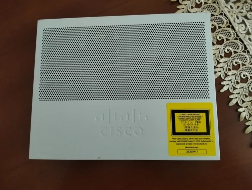 Switch cisco WS-C2960L-8PS-LL