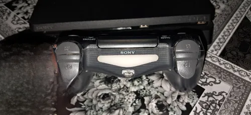 Ps4 slim 500G