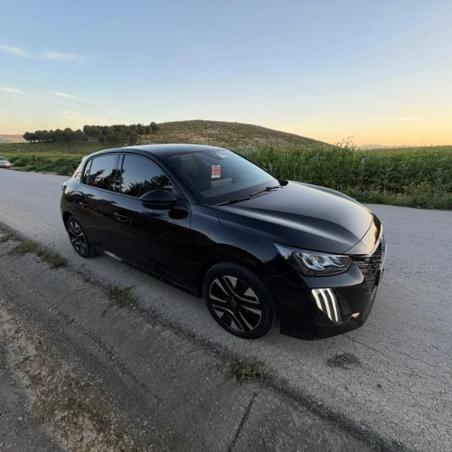 Peugeot 208 2024 Allure Pack