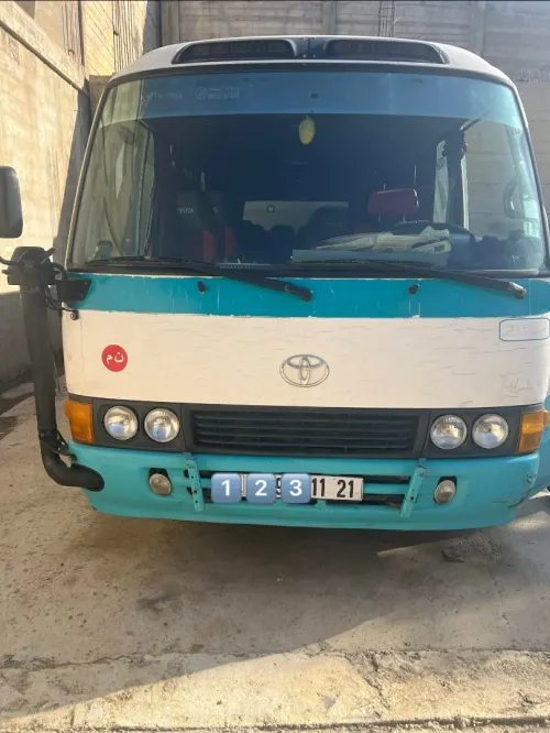 Toyota Coaster 2011