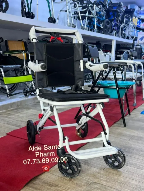 CHAISE DE TRANSFERT PLIABLE كرسي متحرك قابل للطي
