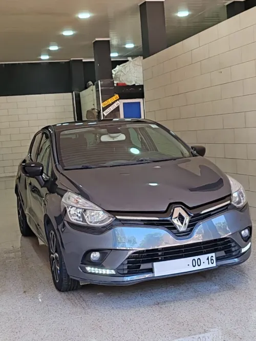 Renault Clio 4 2019 Limited 2