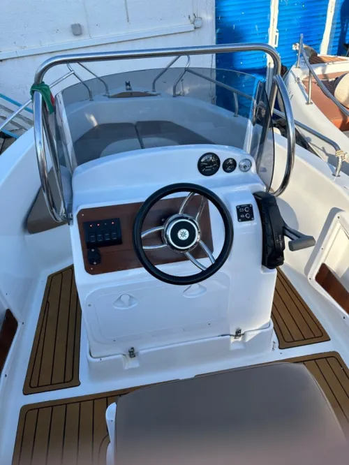 Bateau de plaisance