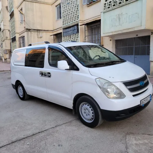 Hyundai H1 2012 Vitré 6 places