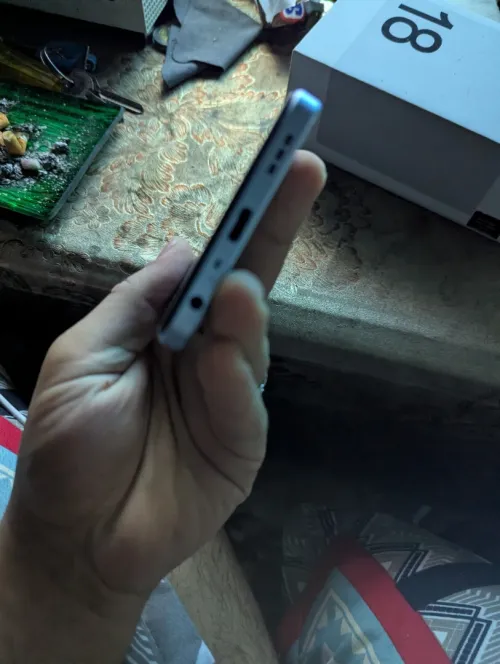 OPPO A 18