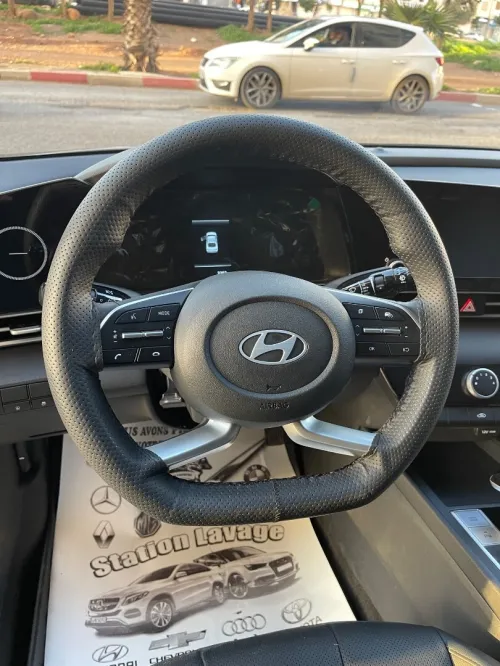 Hyundai Venue  2025 