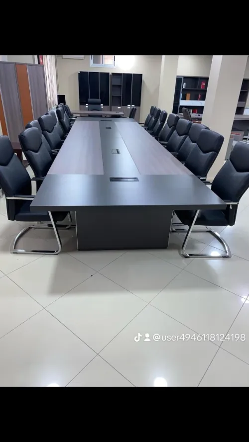 TABLE DE REUNION 
