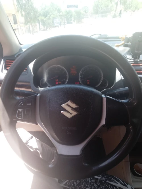 Suzuki Swift GLX 2013 2013