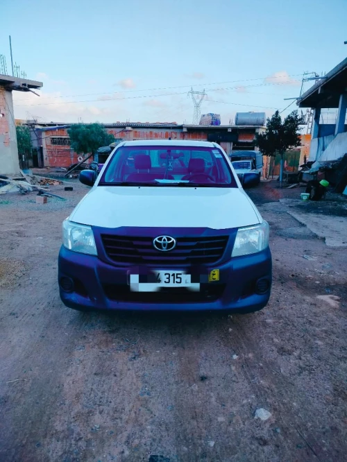 Toyota Hilux 2015 LEGEND DC 4x2