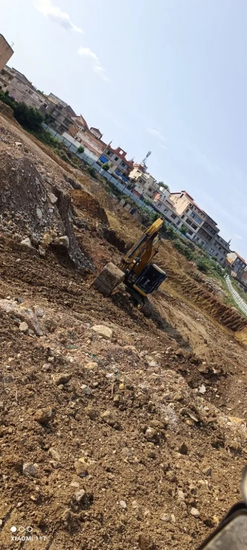 travaux publics et bâtiments / démolition terrassement et  transport marchandises et d'agrégats