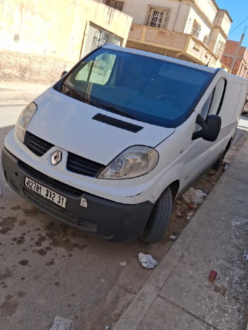 Renault Trafic 2012