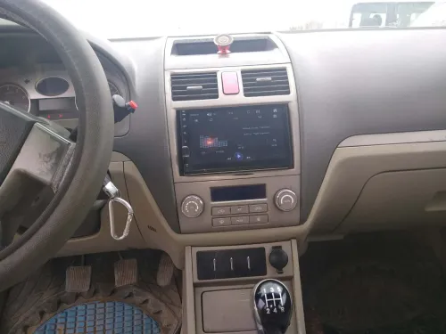 Geely EM-GRAND 2012 