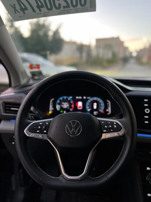 Volkswagen Taos 2023 SEL