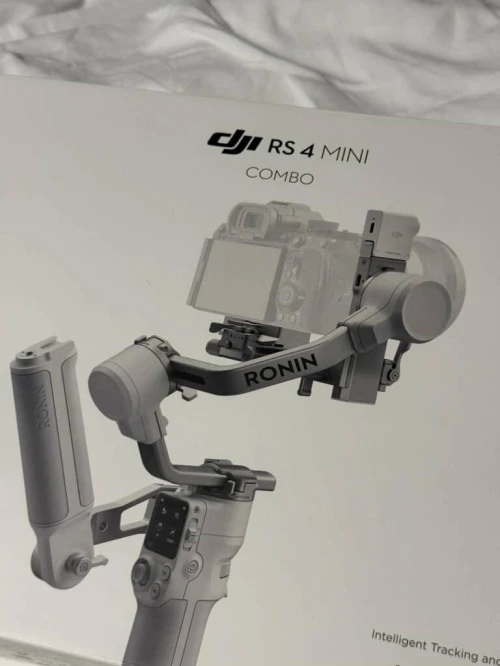 DJI RS 4 Mini Combo