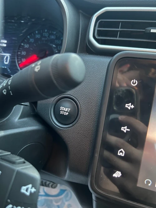 Dacia Duster 2025 Journey