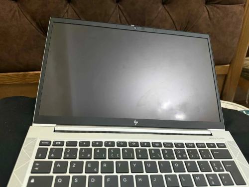 HP Elitebook 830