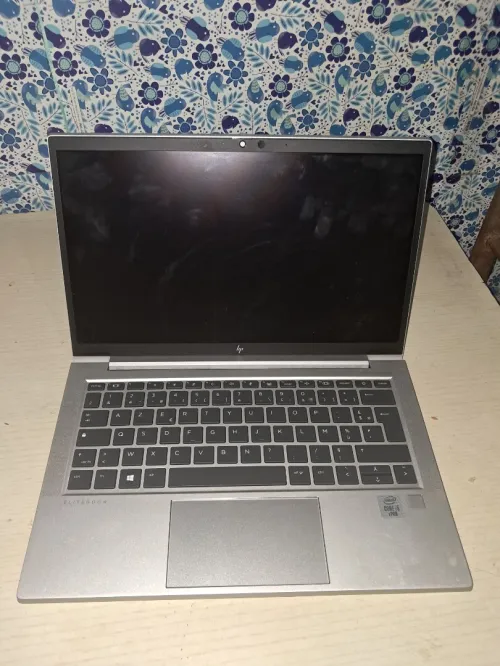 HP Elitebook 830