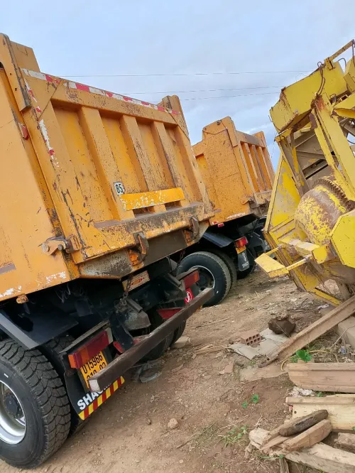 Shacman F2000 2019