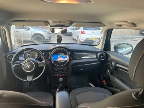 Mini Mini 2022 One