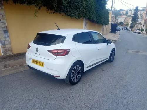 Renault Clio 5 2021 Latout