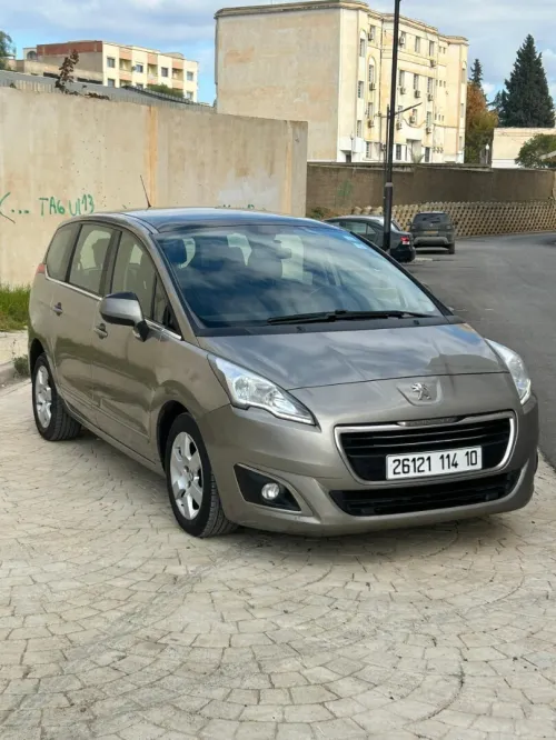 Peugeot 5008 2014 Allure