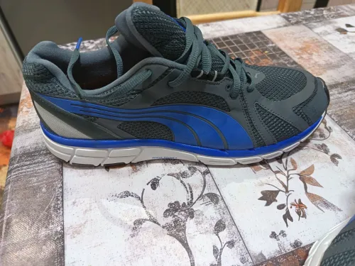 Puma d'origine pointure 42
