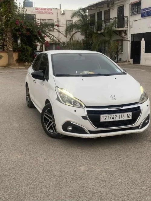Peugeot 208 2016 Active Facelift