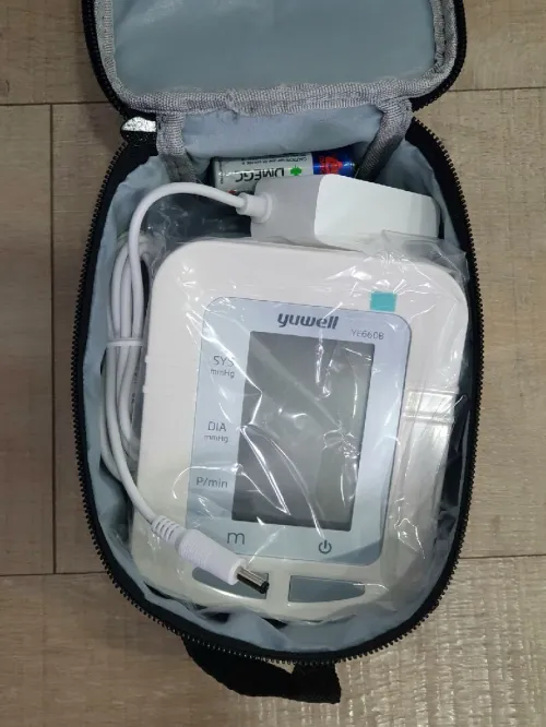 Tensiomètre électronique YUWELL + TRANSFORMATEUR