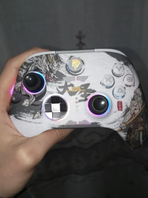 EasySMX X15 Edition wukong Multiplatform Gaming Controller with Hall Effect