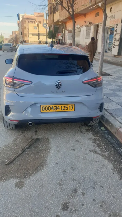 Renault Clio 5  2025 Evolution
