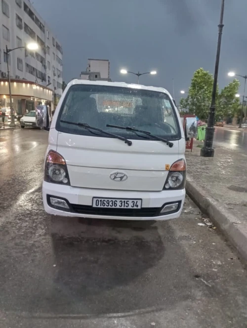 Hyundai Hyundai H100 2015
