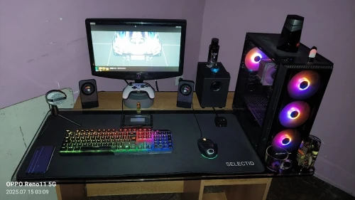 Logitech z213 Speakers 14w 2.1