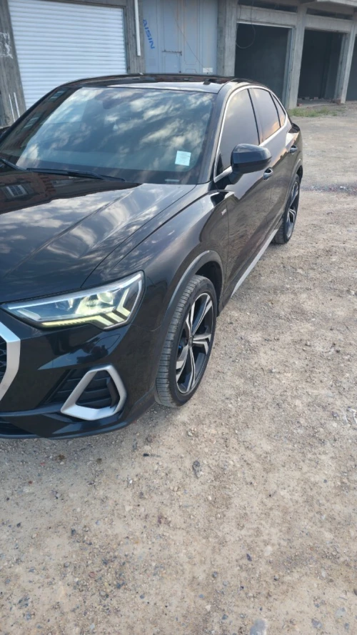 Audi Q3 2022 S Line
