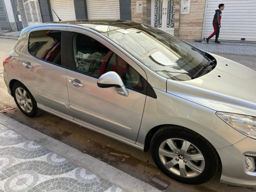 Peugeot 308 2013 