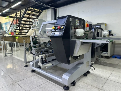 Machine flowack YC323X